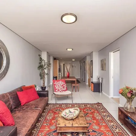 Homey Apartment At The Greenmarket Square Kaapstad Buitenkant foto